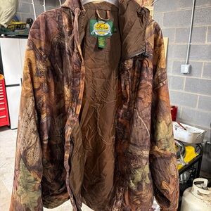 Cabela's Men's Brown Camouflage Rain Jacket